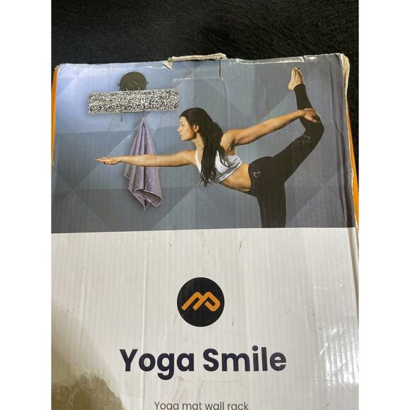 Yoga Smile Rack Set Of 2 Wall rack for yoga mat and accessories New no box - Picture 2 of 4
